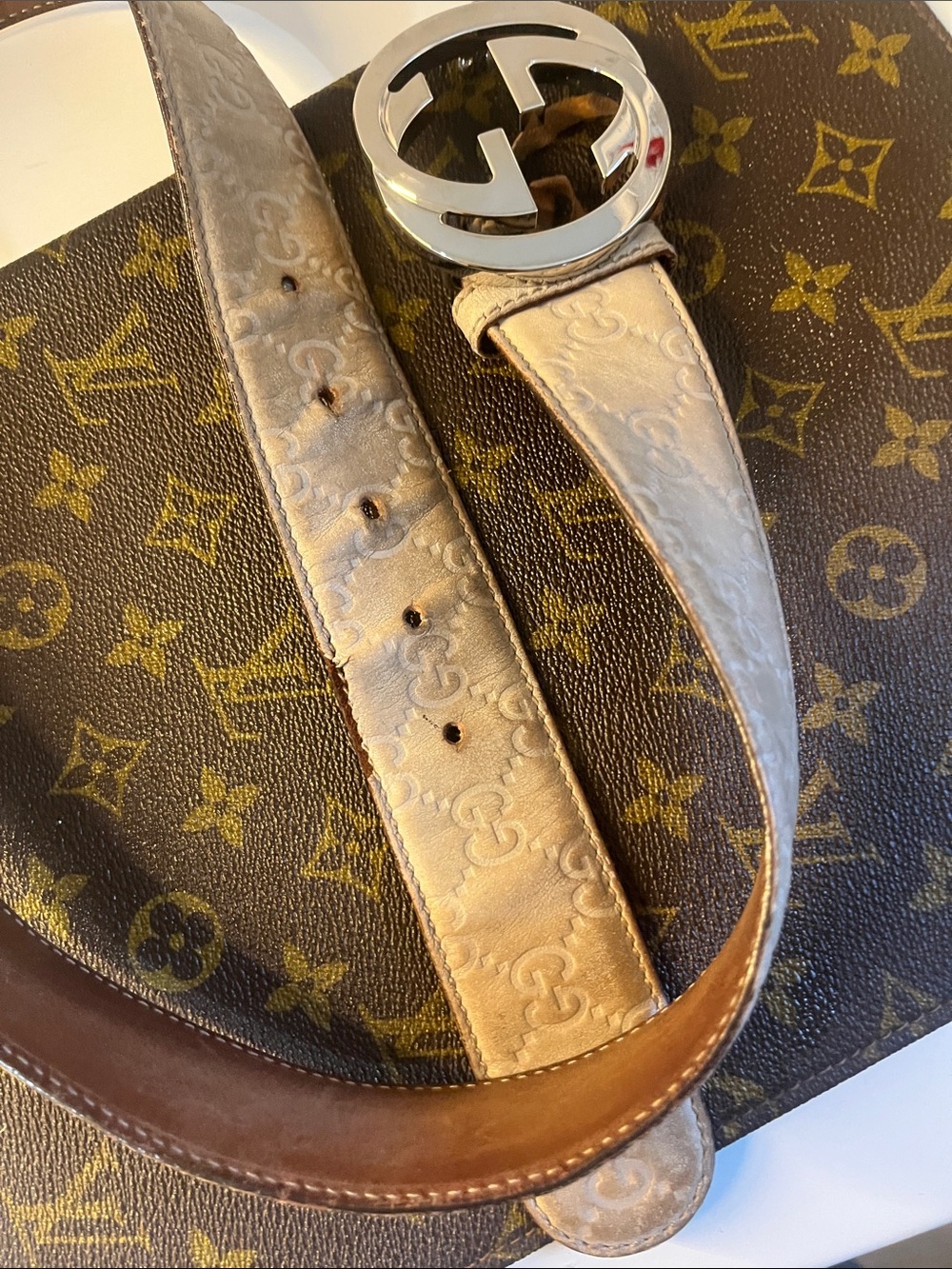 Rehab Gucci belt callouts buy her for the buckle! - Picture 6 of 15